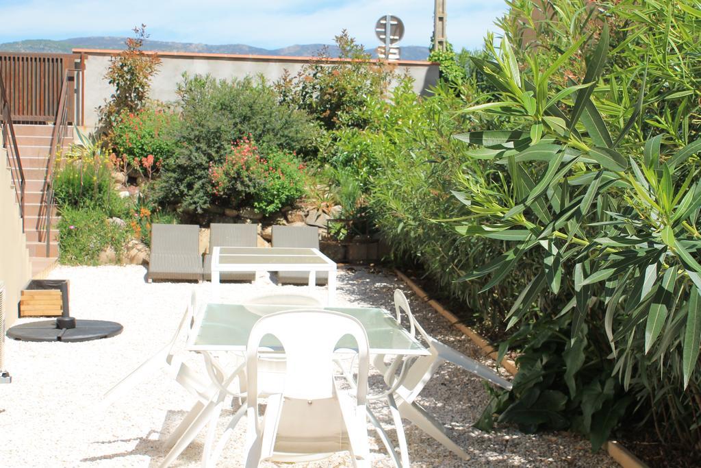 普拉德Domaine De La Tannerie Les Coulisses公寓 外观 照片